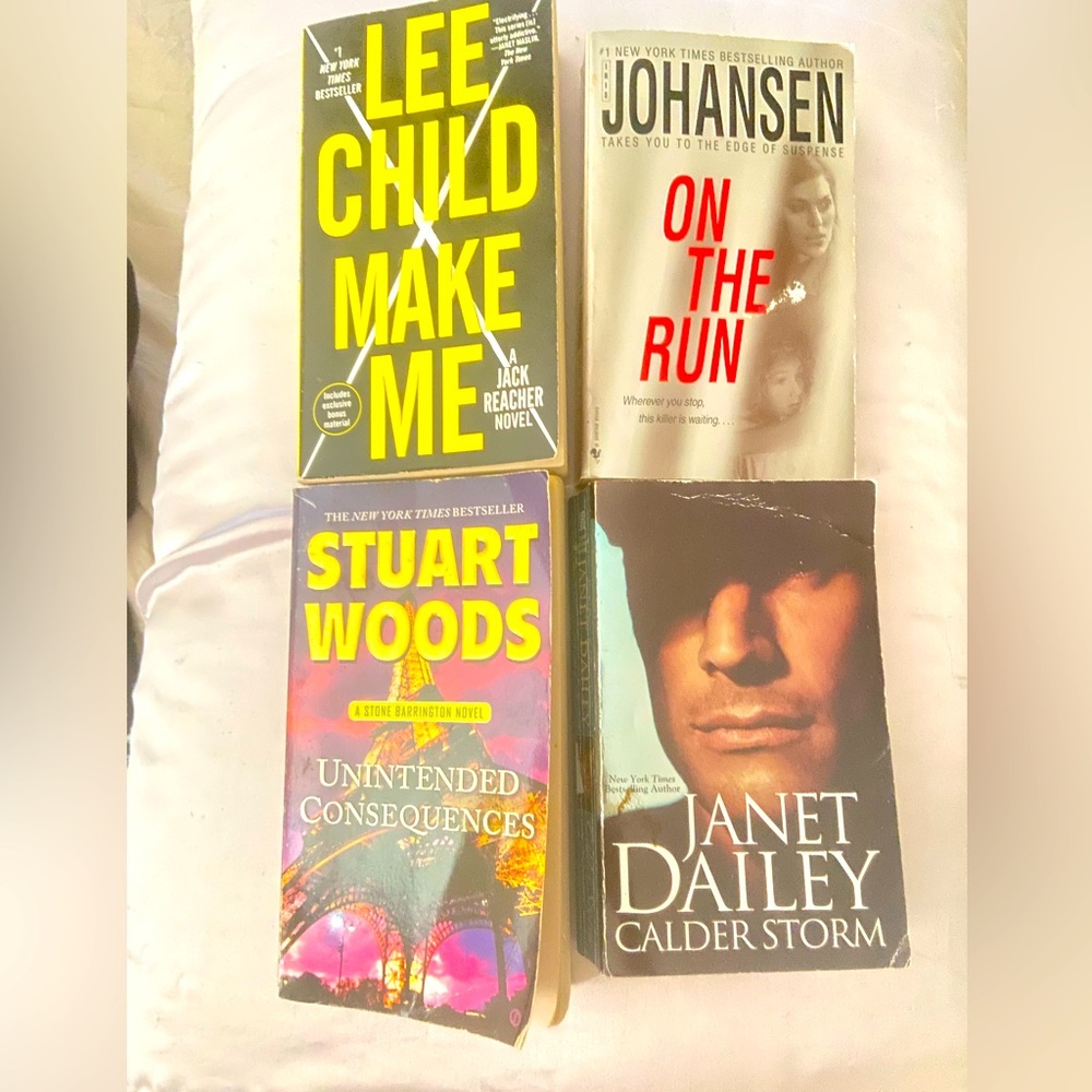 Mystery book bundle